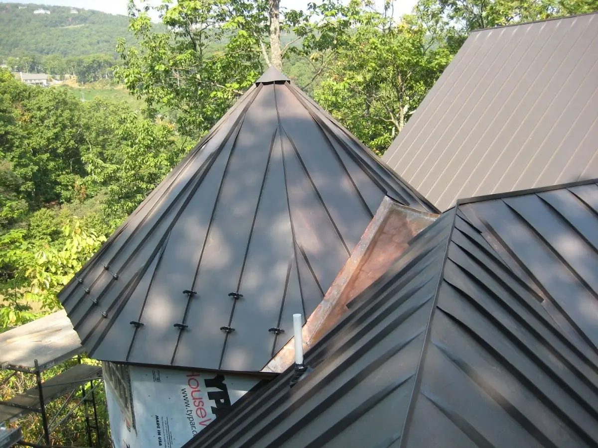 Professional Roof Tarp Installation by Craftsman Roofing in Elfers